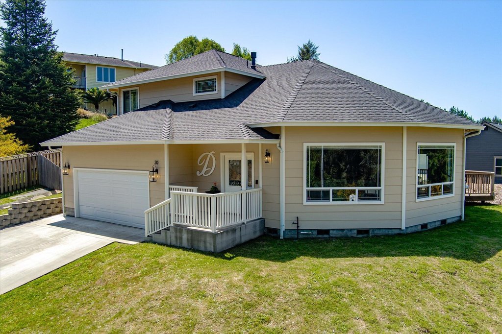 Photo of 20 Blue Spruce Dr Humboldt Hill CA 95503