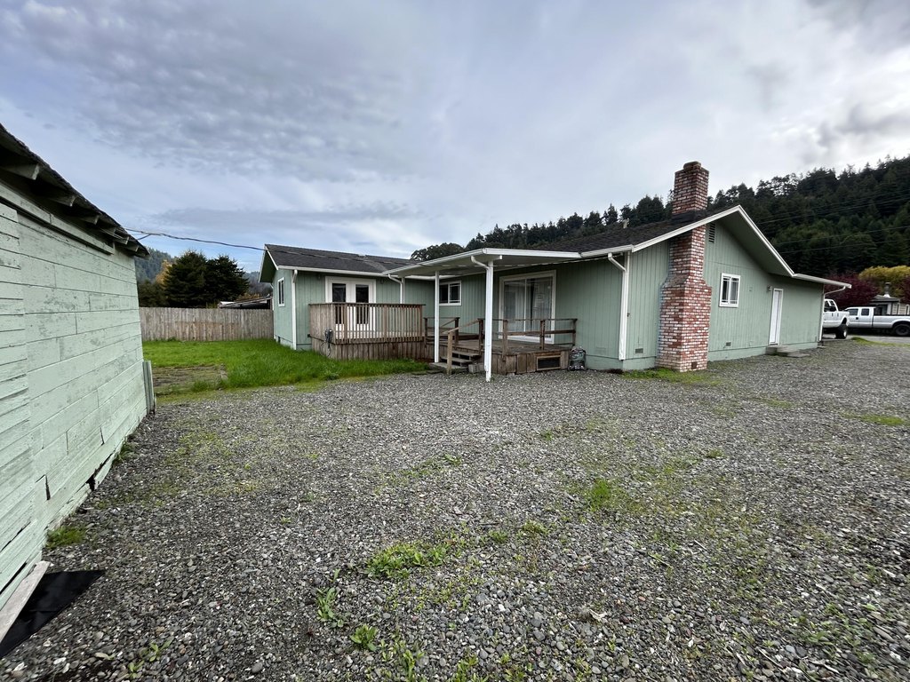 Listing photo 24